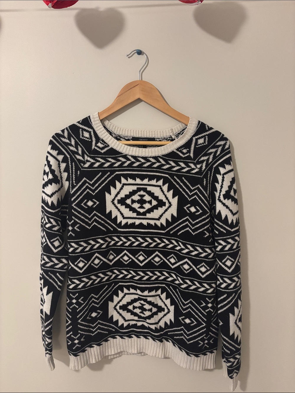 Forever 21 Black and White Geometric Crewneck Sweater